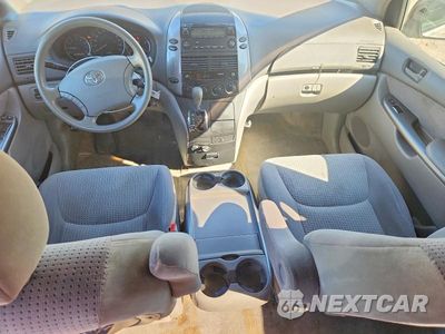 Zdjęcie 8 z 13 samochodu: 2006 TOYOTA SIENNA LE VIN:5TDBA23C26S063467 - miniatura