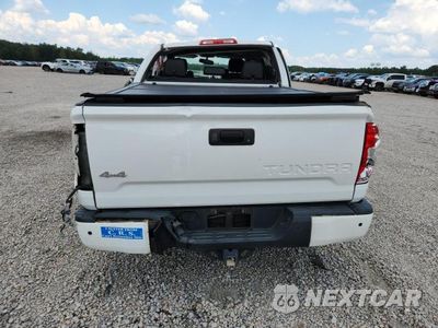 Zdjęcie 6 z 12 samochodu: 2016 TOYOTA TUNDRA PLATINUM VIN:5TFAW5F11GX546873 - miniatura