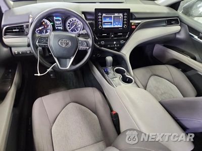 Zdjęcie 8 z 12 samochodu: 2022 TOYOTA CAMRY LE VIN:4T1R11AK6NU076537 - miniatura