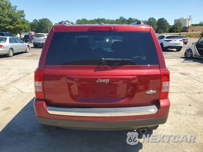 Zdjęcie 6 z 12 samochodu: 2016 JEEP PATRIOT LATITUDE VIN:1C4NJPFA5GD600785 - miniatura