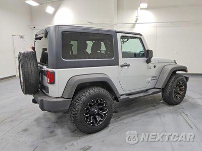 Trzecie zdjęcie samochodu z tyłu: 2011 JEEP WRANGLER SPORT VIN:1J4GA2D17BL636517 - miniatura