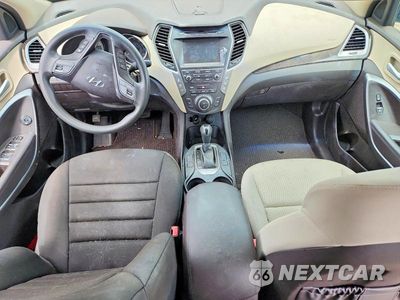 Zdjęcie 8 z 13 samochodu: 2017 HYUNDAI SANTA FE SE VIN:KM8SM4HF4HU244375 - miniatura