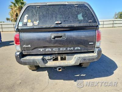 Zdjęcie 6 z 12 samochodu: 2017 TOYOTA TACOMA LIMITED VIN:3TMGZ5ANXHM080945 - miniatura