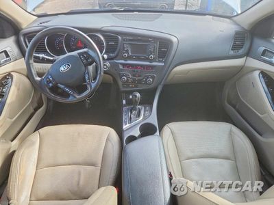 Zdjęcie 8 z 12 samochodu: 2013 KIA OPTIMA EX VIN:5XXGN4A72DG217279 - miniatura