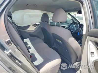 Zdjęcie 10 z 12 samochodu: 2016 HYUNDAI ELANTRA SE VIN:KMHDH4AE9GU647006 - miniatura