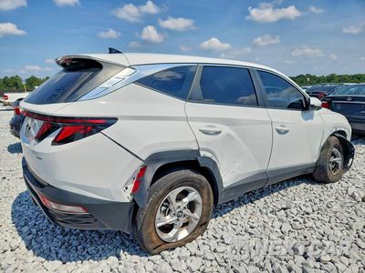 Trzecie zdjęcie samochodu z tyłu: 2024 HYUNDAI TUCSON SE VIN:5NMJACDE2RH395000 - miniatura