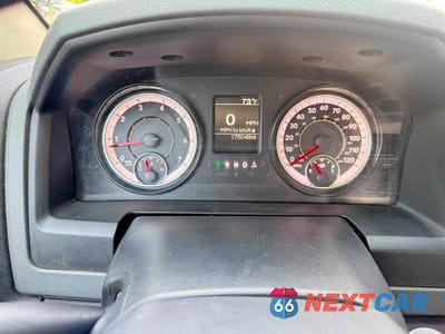 Zdjęcie 8 z 11 samochodu: 2018 RAM 1500 ST VIN:1C6RR6FG2JS272406 - miniatura