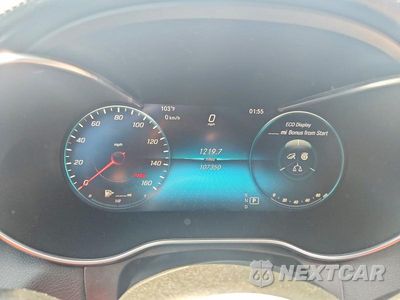 Zdjęcie 9 z 13 samochodu: 2019 MERCEDES-BENZ C 300 4MATIC VIN:55SWF8EB3KU305741 - miniatura