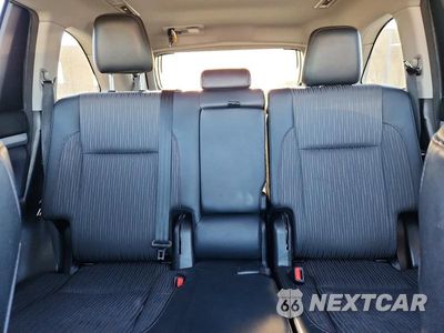 Zdjęcie 10 z 14 samochodu: 2018 TOYOTA HIGHLANDER LE PLUS VIN:5TDBZRFH0JS801235 - miniatura
