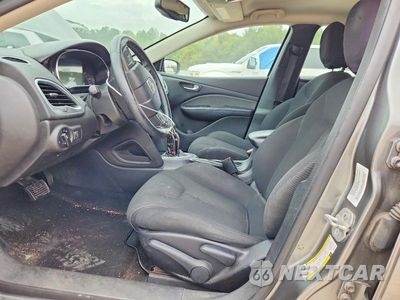 Zdjęcie 7 z 13 samochodu: 2013 DODGE DART SXT VIN:1C3CDFBA9DD188286 - miniatura