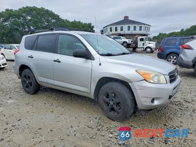Czwarte zdjęcie samochodu z boku: 2007 TOYOTA RAV4 BASE VIN:JTMBK35V675039259 - miniatura