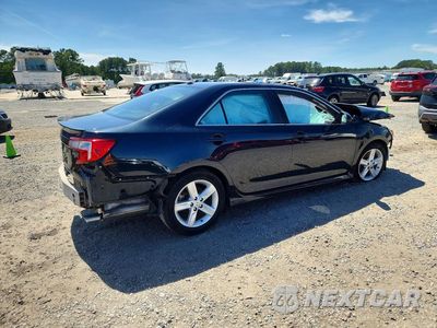 Trzecie zdjęcie samochodu z tyłu: 2013 TOYOTA CAMRY SE VIN:4T1BF1FK2DU721842 - miniatura