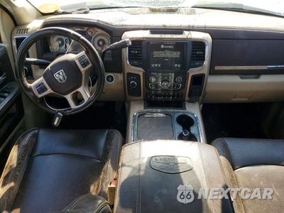Zdjęcie 8 z 13 samochodu: 2016 RAM 3500 LONGHORN VIN:3C63RRKL4GG137552 - miniatura