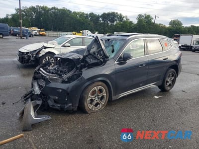 2026 BMW X1 XDRIVE28I WBX73EF05T5471484 - główne zdjęcie licytacji z USA - miniatura