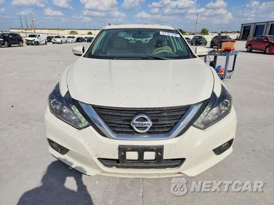 Piąte zdjęcie samochodu w środku: 2018 NISSAN ALTIMA 2.5 SL VIN:1N4AL3AP0JC134750 - miniatura