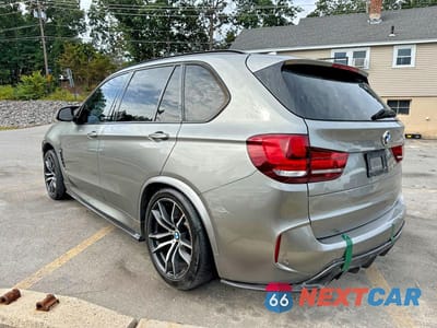 Drugie zdjęcie samochodu z przodu: 2017 BMW X5 M VIN:5YMKT6C30H0X20703 - miniatura