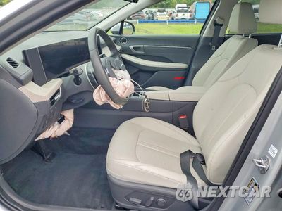 Zdjęcie 7 z 12 samochodu: 2025 HYUNDAI SONATA HYBRID LIMITED VIN:KMHL54JJ2SA120081 - miniatura