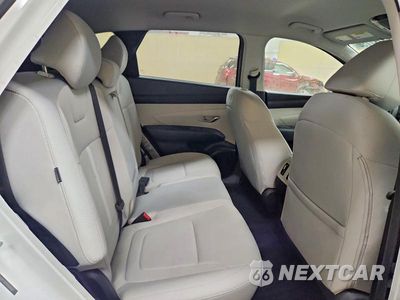 Zdjęcie 11 z 14 samochodu: 2025 HYUNDAI TUCSON SEL VIN:5NMJBCDE0SH542269 - miniatura