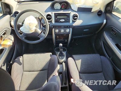 Zdjęcie 8 z 12 samochodu: 2004 SCION XA BASE VIN:JTKKT624940063650 - miniatura