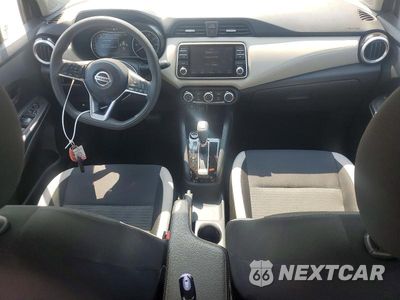 Zdjęcie 8 z 12 samochodu: 2020 NISSAN VERSA SV VIN:3N1CN8EVXLL893127 - miniatura