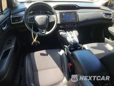 Zdjęcie 8 z 12 samochodu: 2018 HONDA CLARITY VIN:JHMZC5F13JC023279 - miniatura