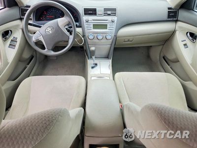Zdjęcie 8 z 12 samochodu: 2011 TOYOTA CAMRY LE VIN:4T4BF3EK6BR151862 - miniatura