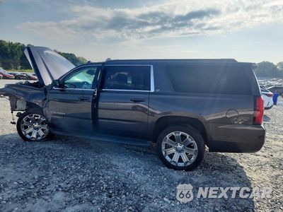 Drugie zdjęcie samochodu z przodu: 2017 CHEVROLET SUBURBAN C1500 LT VIN:1GNSCHKC8HR136364 - miniatura