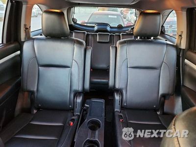 Zdjęcie 10 z 13 samochodu: 2016 TOYOTA HIGHLANDER XLE VIN:5TDKKRFH1GS171562 - miniatura