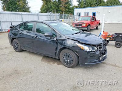 Czwarte zdjęcie samochodu z boku: 2018 CHEVROLET CRUZE LS VIN:1G1BC5SM5J7143010 - miniatura