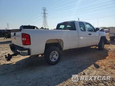Trzecie zdjęcie samochodu z tyłu: 2007 CHEVROLET SILVERADO C2500 HEAVY DUTY VIN:1GCHC29K07E506015 - miniatura