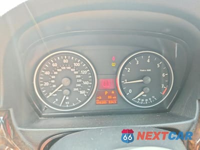 Zdjęcie 9 z 12 samochodu: 2007 BMW 3ER XI VIN:WBAVC935X7KX57184 - miniatura