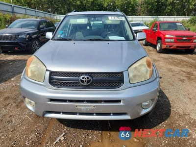 Piąte zdjęcie samochodu w środku: 2004 TOYOTA RAV4 BASE VIN:JTEHD20V346009773 - miniatura