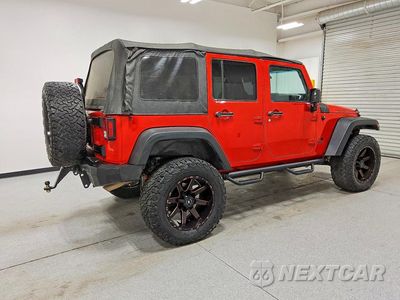 Trzecie zdjęcie samochodu z tyłu: 2016 JEEP WRANGLER UNLIMITED RUBICON VIN:1C4HJWFG6GL139291 - miniatura