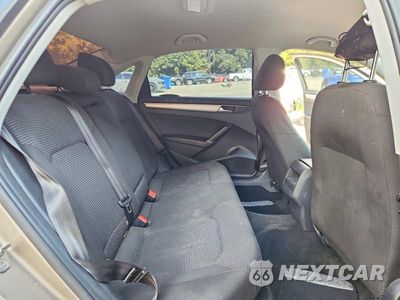 Zdjęcie 10 z 12 samochodu: 2016 VOLKSWAGEN PASSAT S VIN:1VWAS7A33GC025528 - miniatura