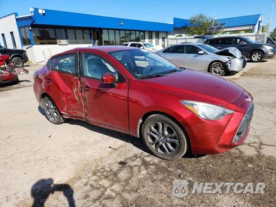 Czwarte zdjęcie samochodu z boku: 2019 TOYOTA YARIS LE VIN:3MYDLBYV5KY503876 - miniatura