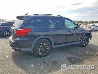 Trzecie zdjęcie samochodu z tyłu: 2019 NISSAN PATHFINDER SV VIN:5N1DR2MM8KC625386 - miniatura