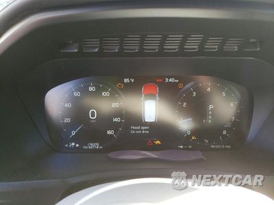 Zdjęcie 9 z 12 samochodu: 2016 VOLVO XC90 T6 VIN:YV4A22PL5G1050744 - miniatura