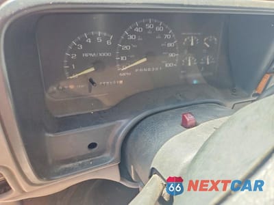 Zdjęcie 9 z 12 samochodu: 1997 CHEVROLET GMT-400 C1500 VIN:1GCEC19M8VE228296 - miniatura
