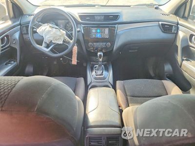 Zdjęcie 8 z 13 samochodu: 2018 NISSAN ROGUE SPORT S VIN:JN1BJ1CP1JW105801 - miniatura