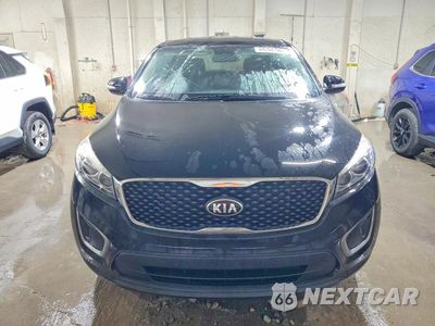Piąte zdjęcie samochodu w środku: 2017 KIA SORENTO L VIN:5XYPG4A32HG206680 - miniatura