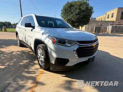 2019 CHEVROLET TRAVERSE LS 1GNERFKW8KJ211709 - główne zdjęcie licytacji z USA - miniatura