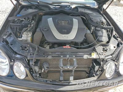Zdjęcie 11 z 12 samochodu: 2006 MERCEDES-BENZ E 350 VIN:WDBUF56J16A907595 - miniatura