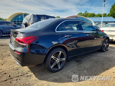 Trzecie zdjęcie samochodu z tyłu: 2021 MERCEDES-BENZ A 220 4MATIC VIN:W1K3G4FB2MJ268367 - miniatura