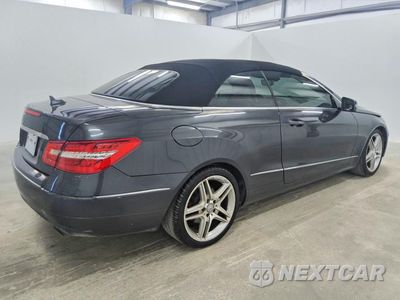 Trzecie zdjęcie samochodu z tyłu: 2011 MERCEDES-BENZ E 350 VIN:WDDKK5GF6BF060803 - miniatura