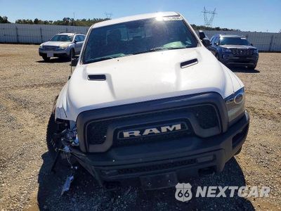 Piąte zdjęcie samochodu w środku: 2018 RAM 1500 REBEL VIN:1C6RR7YT8JS236011 - miniatura