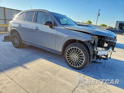 Czwarte zdjęcie samochodu z boku: 2025 MERCEDES-BENZ GLC 300 VIN:W1NKM4GB0SF262377 - miniatura