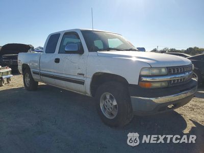 Czwarte zdjęcie samochodu z boku: 2001 CHEVROLET SILVERADO K1500 VIN:1GCEK19V21E335785 - miniatura