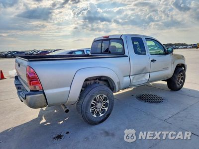 Trzecie zdjęcie samochodu z tyłu: 2005 TOYOTA TACOMA PRERUNNER ACCESS CAB VIN:5TETU62NX5Z055799 - miniatura