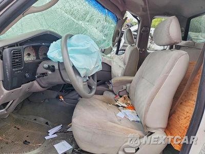 Zdjęcie 7 z 12 samochodu: 2004 TOYOTA TACOMA BASE VIN:5TEVL52N94Z339896 - miniatura