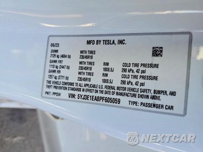 Zdjęcie 12 z 12 samochodu: 2023 TESLA MODEL 3 VIN:5YJ3E1EA8PF605059 - miniatura